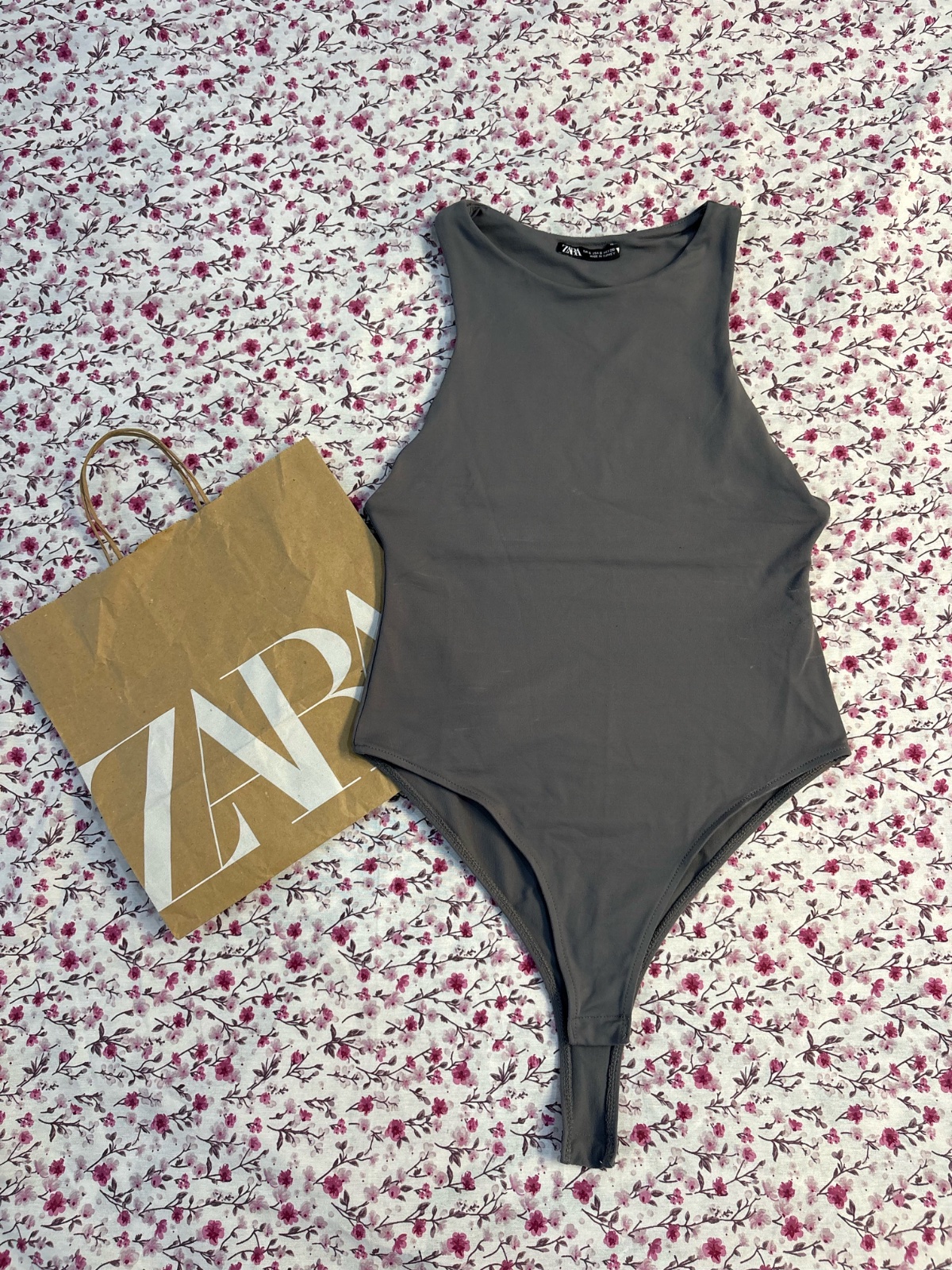 Top zara gris