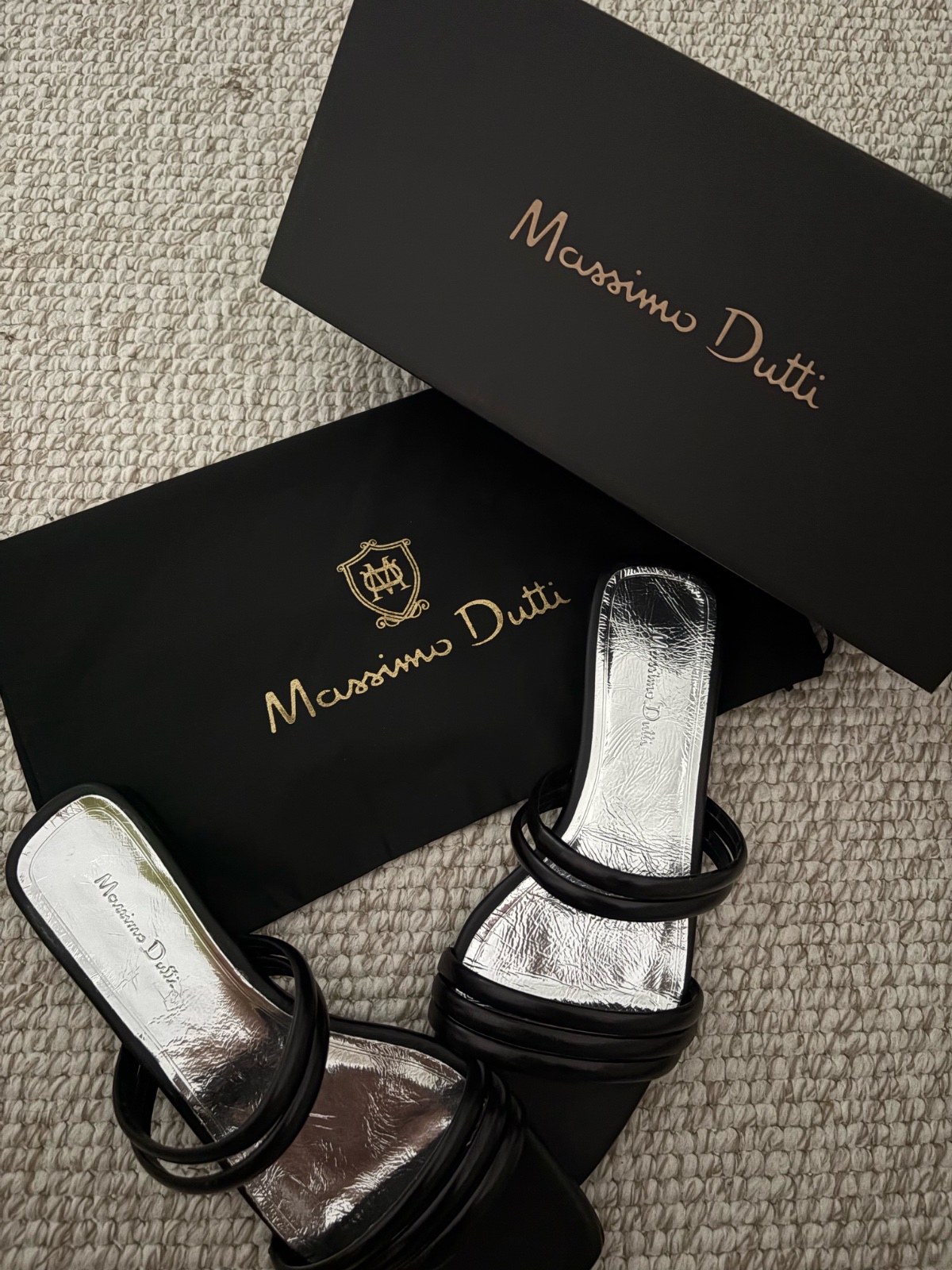 Claquette massimo dutti 