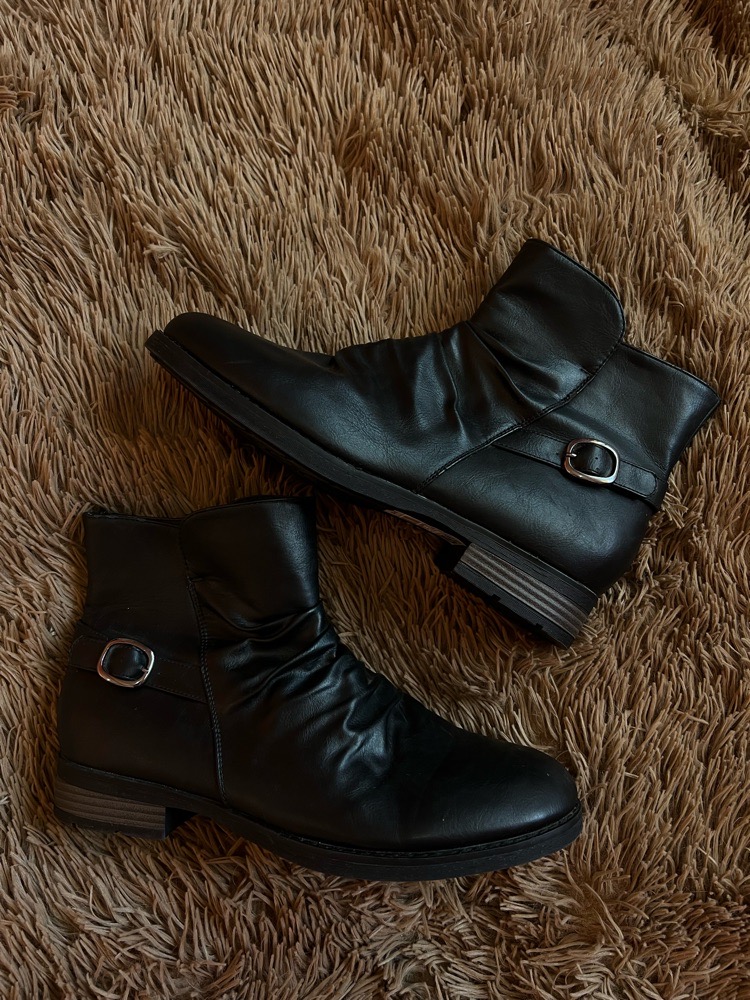 Boots femme noirs importation france taille 41 🖤