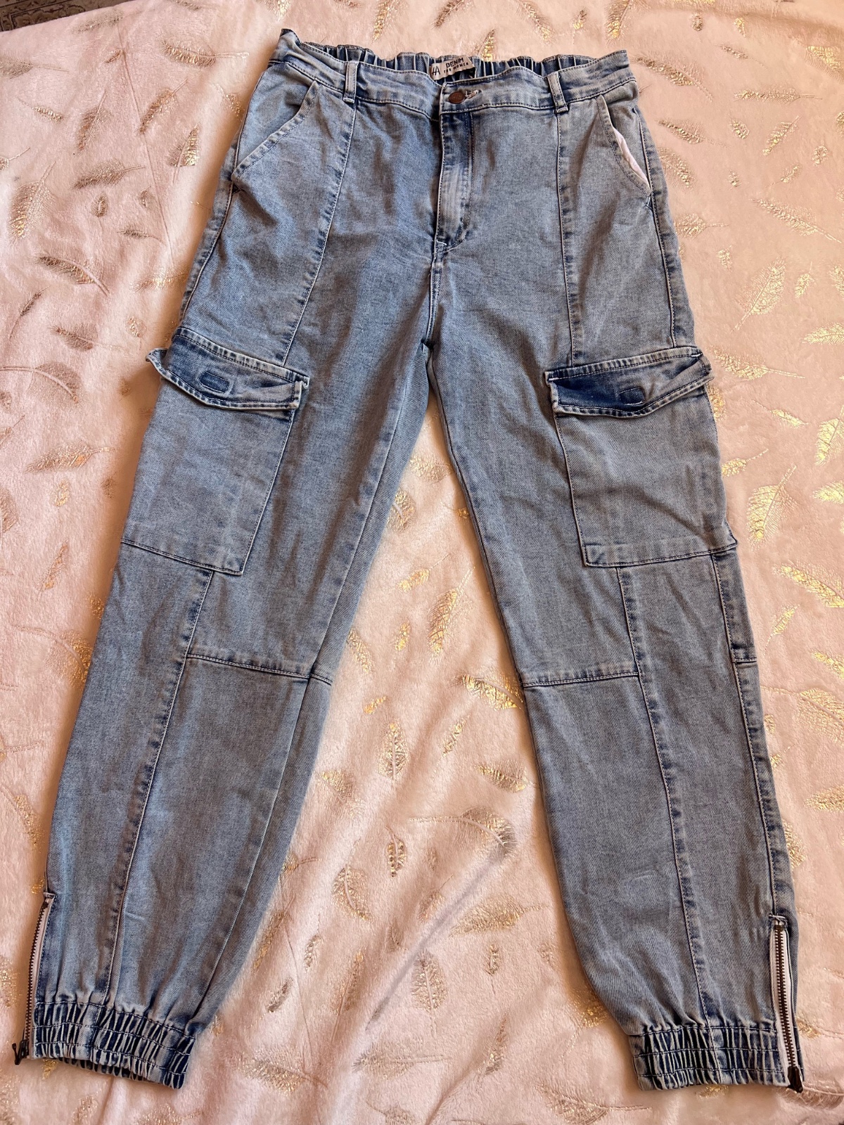 Cargo HM taille 42 💙