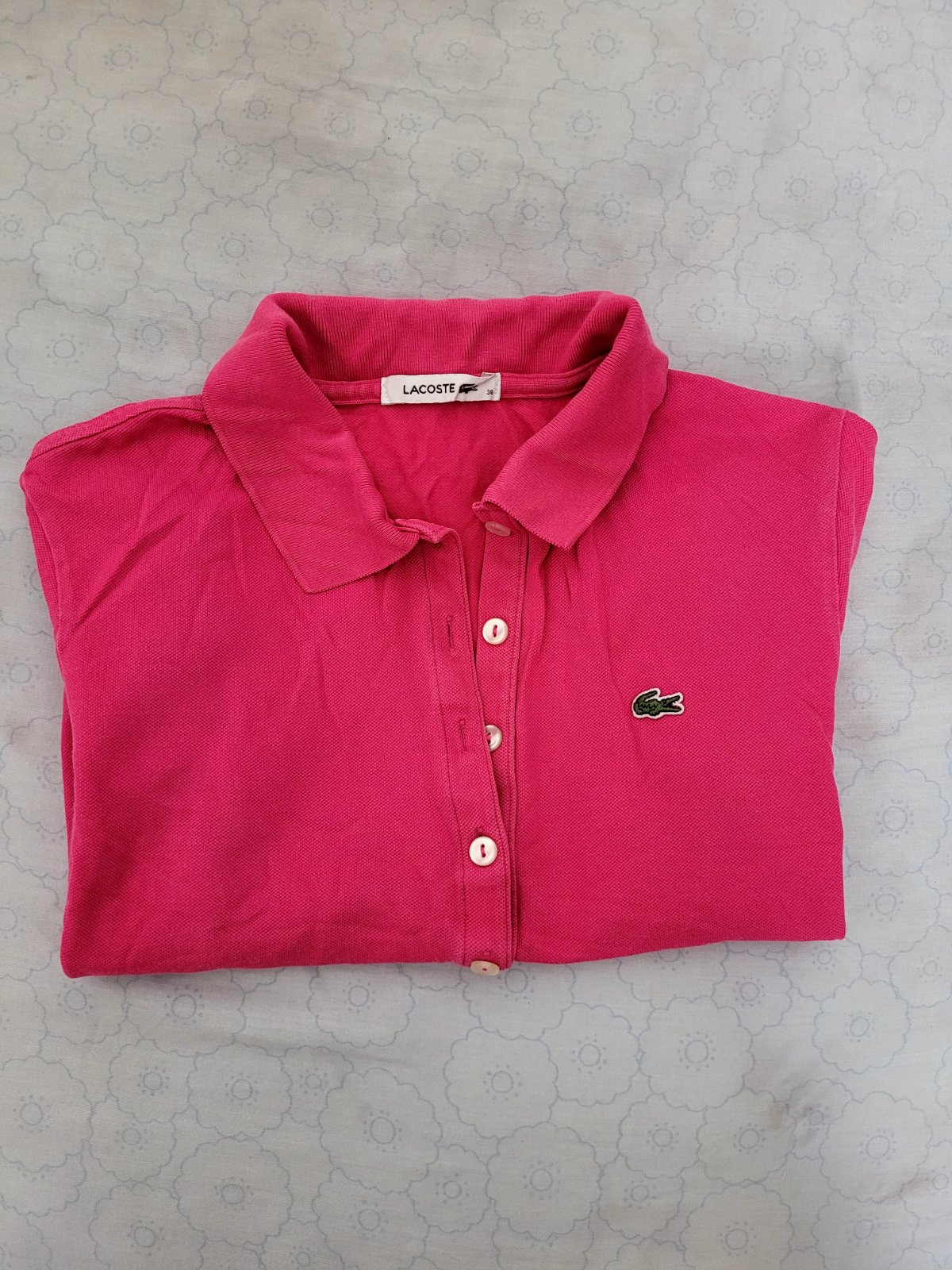 Lacoste 
