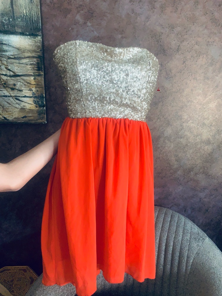 Petite robe de soirée ou cocktail