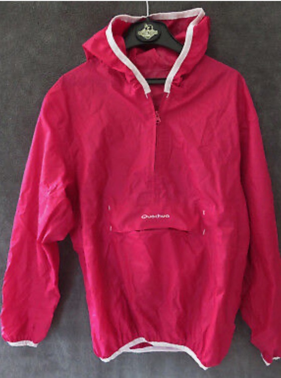 impermeable quechua taille 12 - 14 ans
