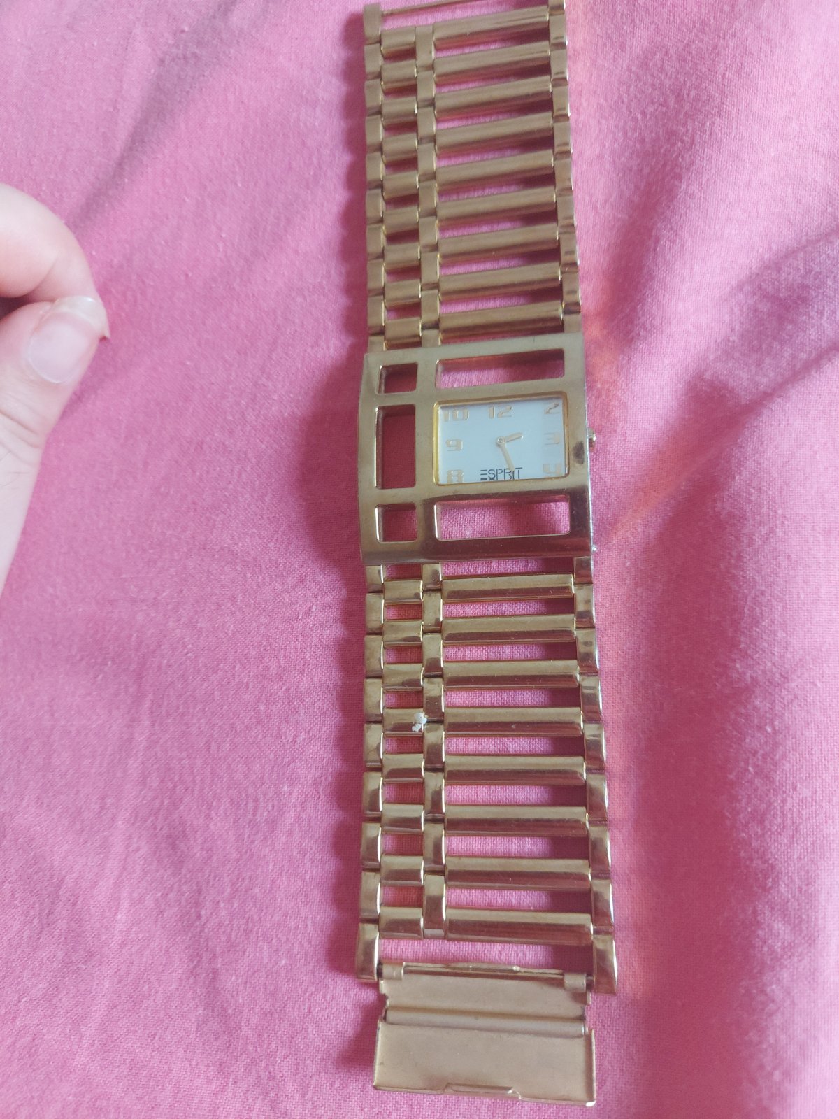 Montre swatch doré 