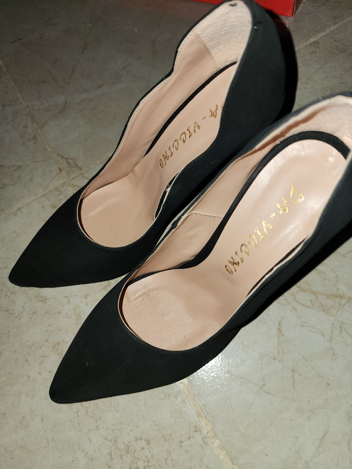 Chaussure talon elegant en noir