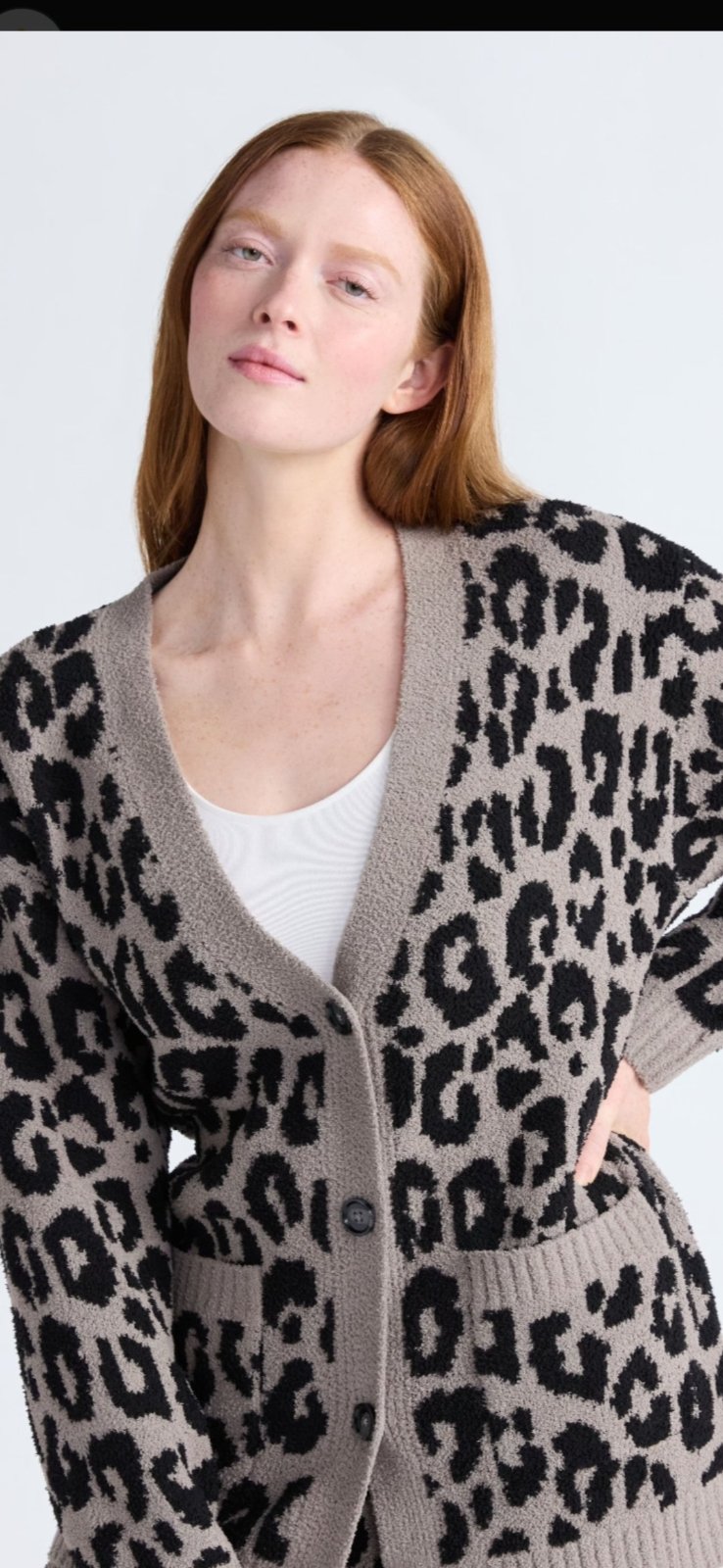  Un jolie Cardigan imprimé leopard  