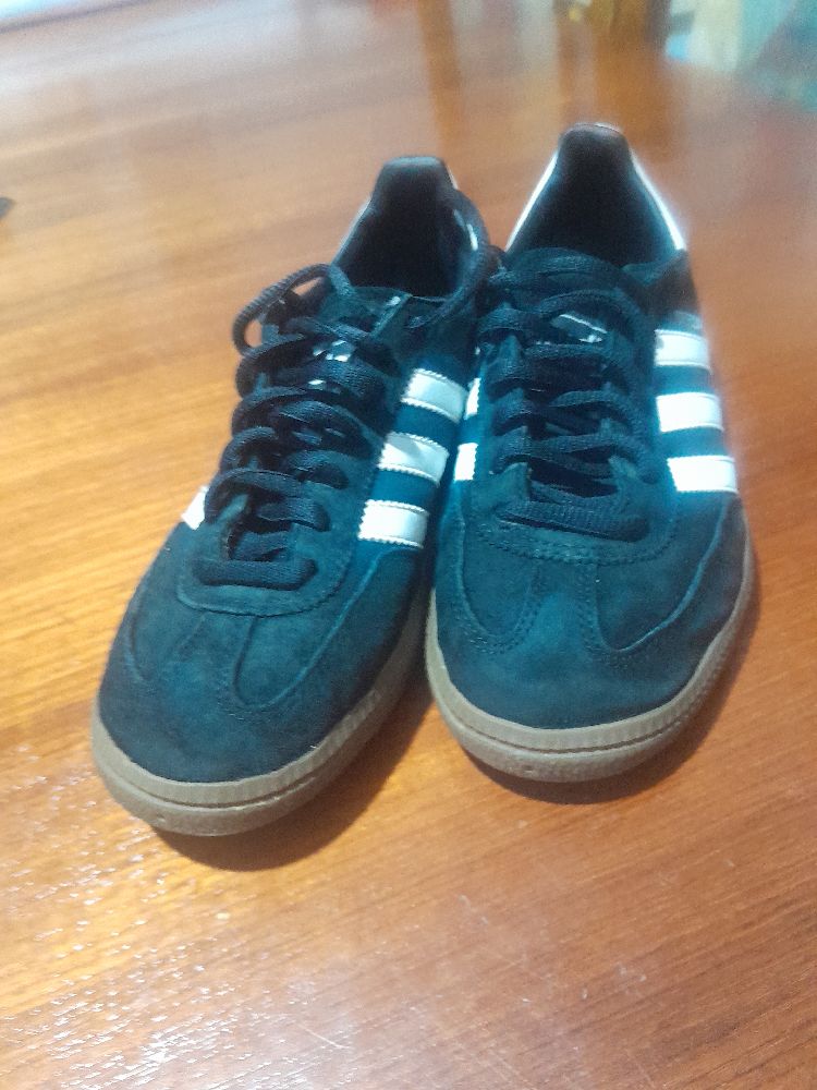 Basket adidas 
