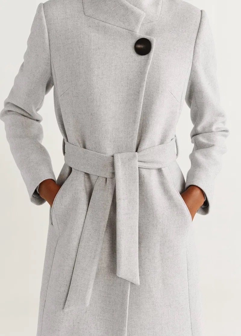 Manteau gris de chez la marque mango 