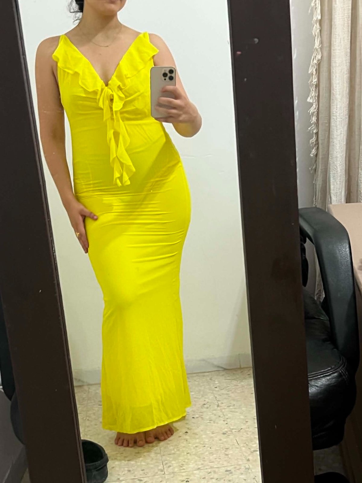 Robe jaune bretelle ajustable