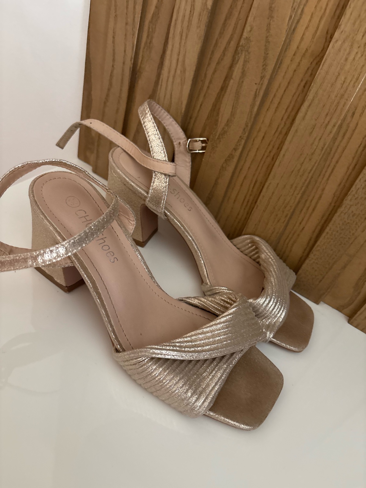 Sandales a talons