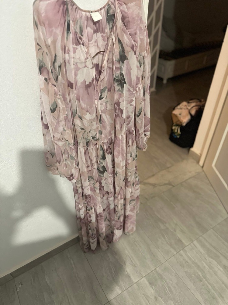 Robe h et m