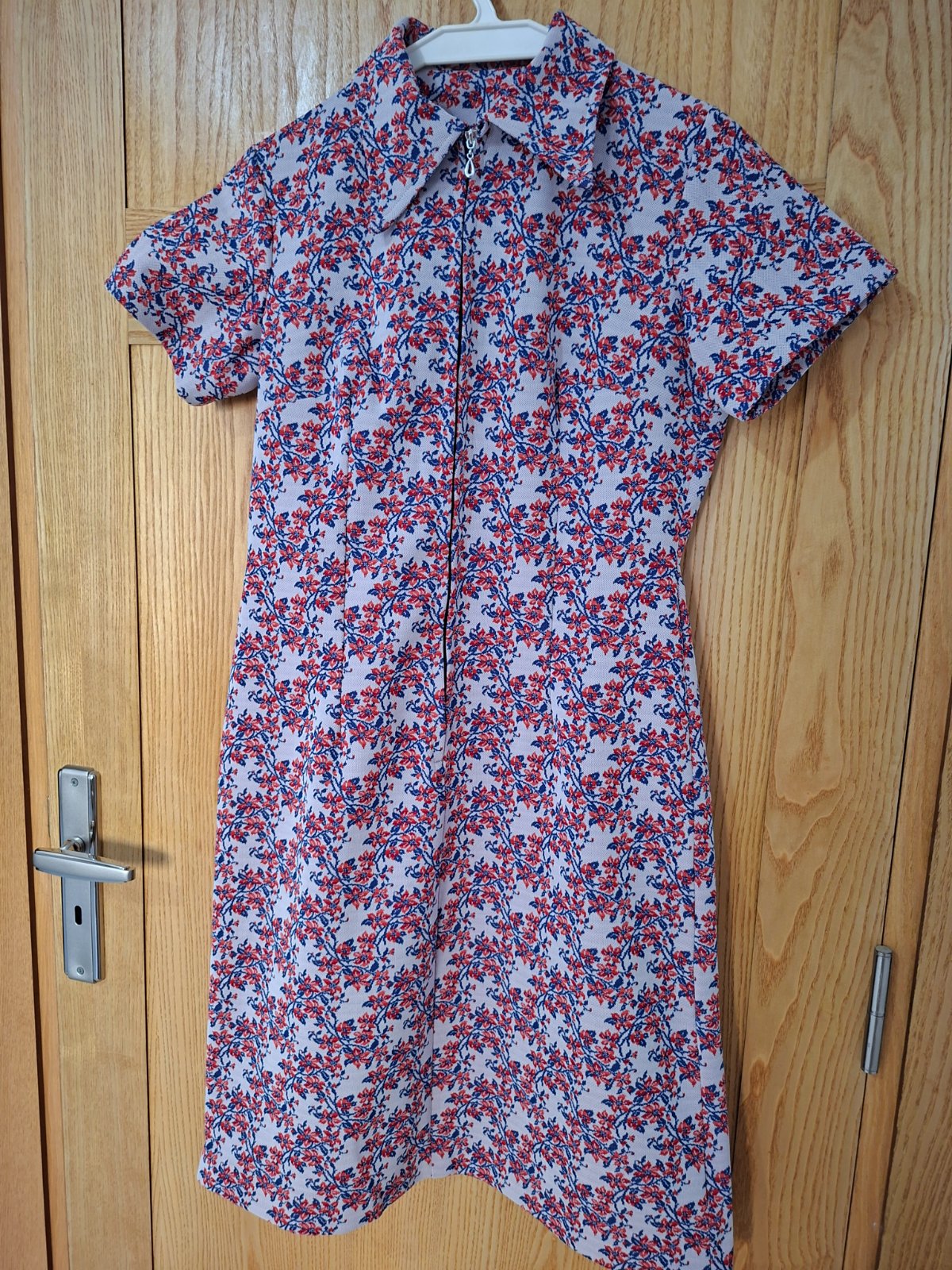 Robe fleurie courte