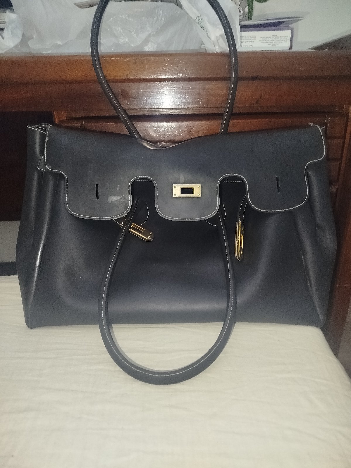 Tres beau sac en plastique style hermes marque alessia bruni