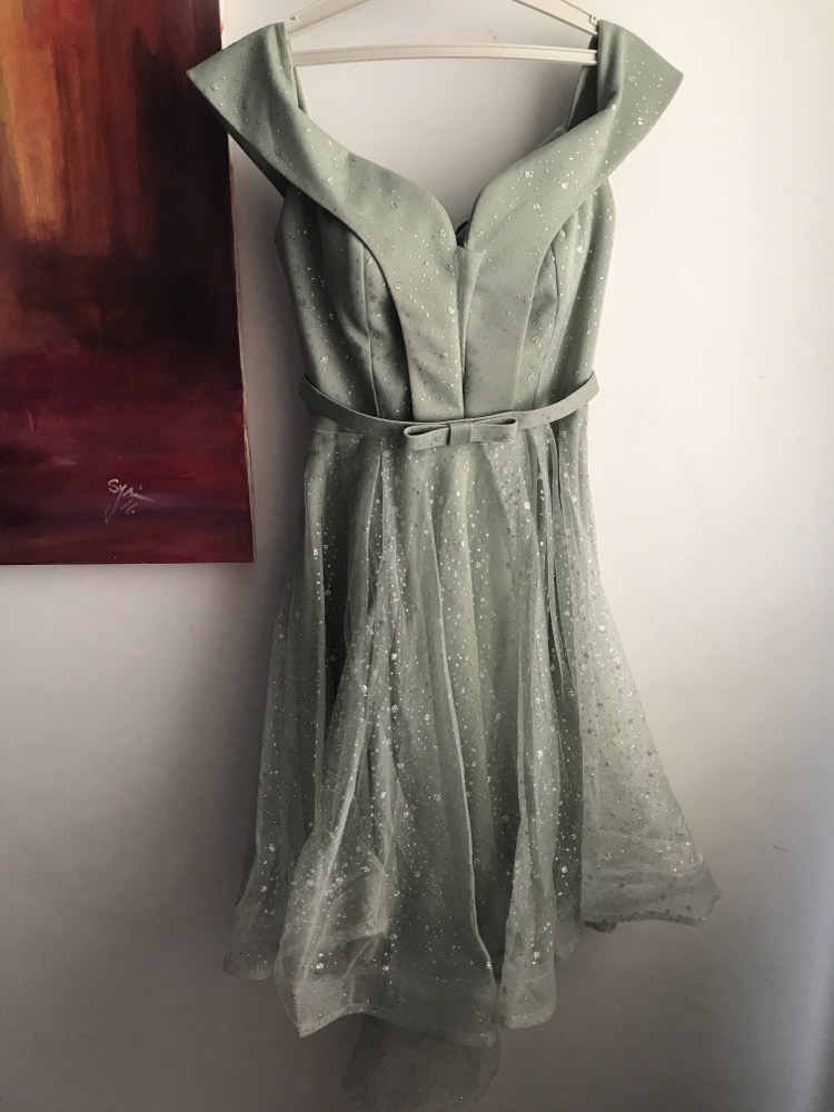 Robe outlet Fatma Bouchiba