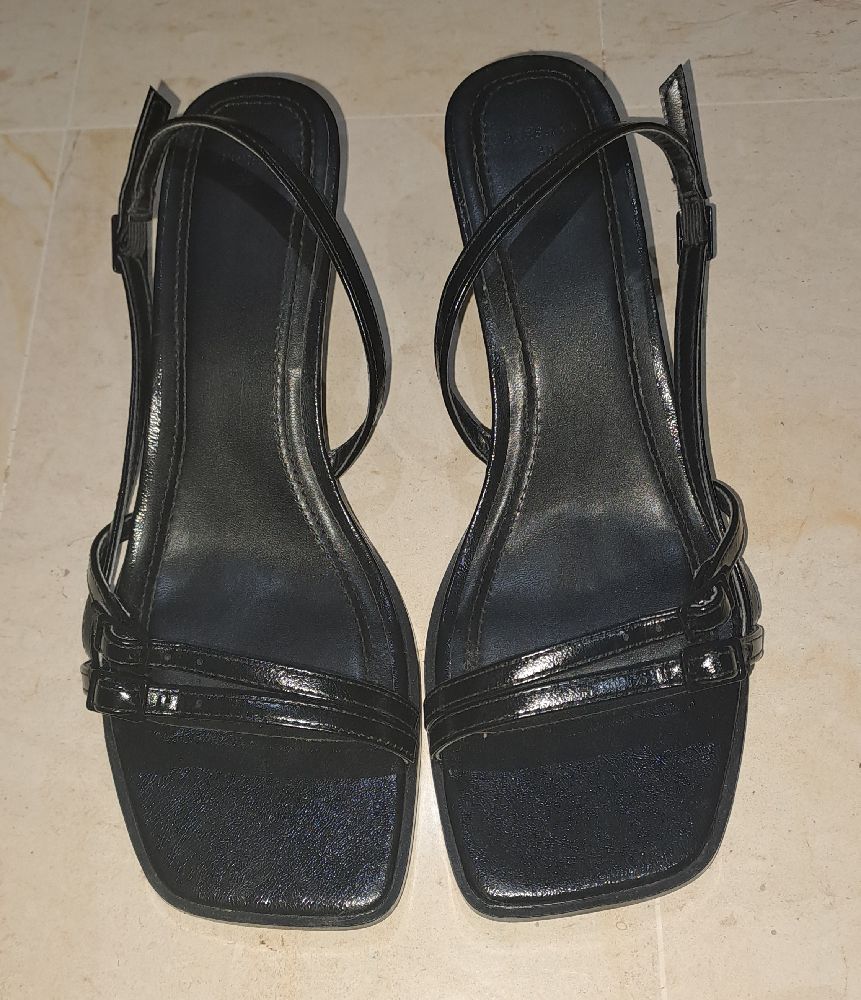Talons (kitten heels) bershka pointure 38