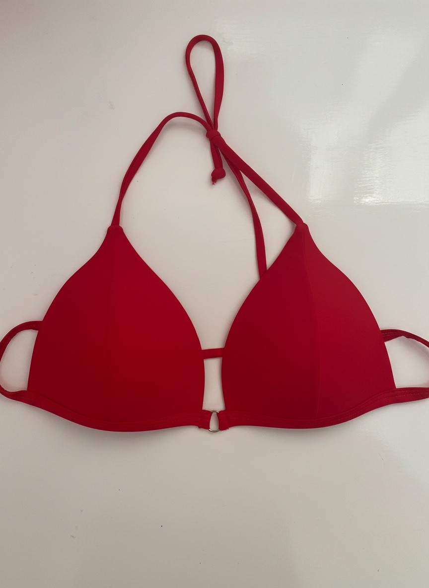 Haut de deux pièces en rouge