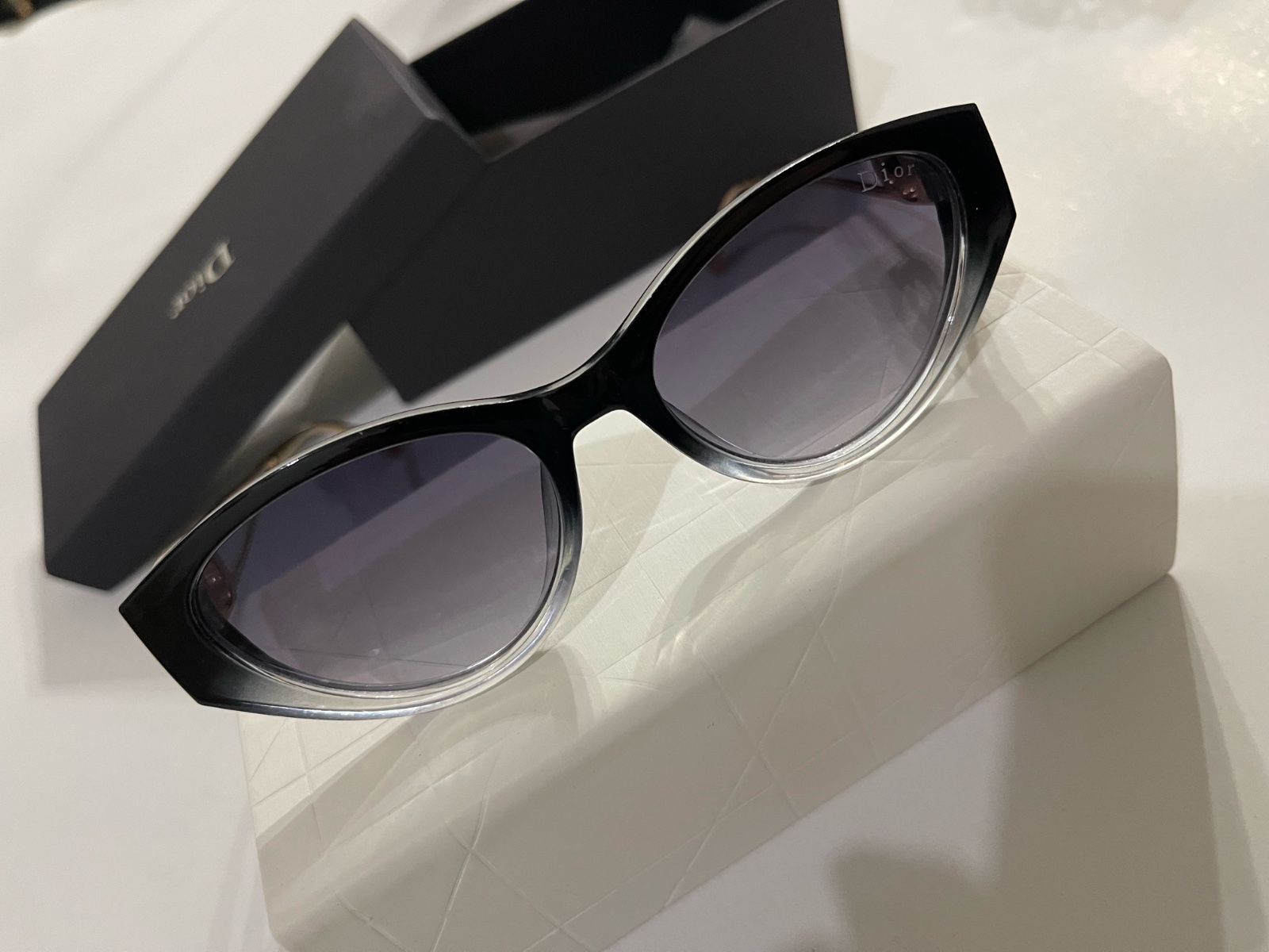 Lunette solaire Dior neuf 