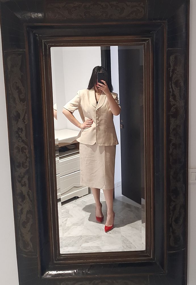 Ensemble importé usa taille 46 état neuf à vendre sans ceinture 