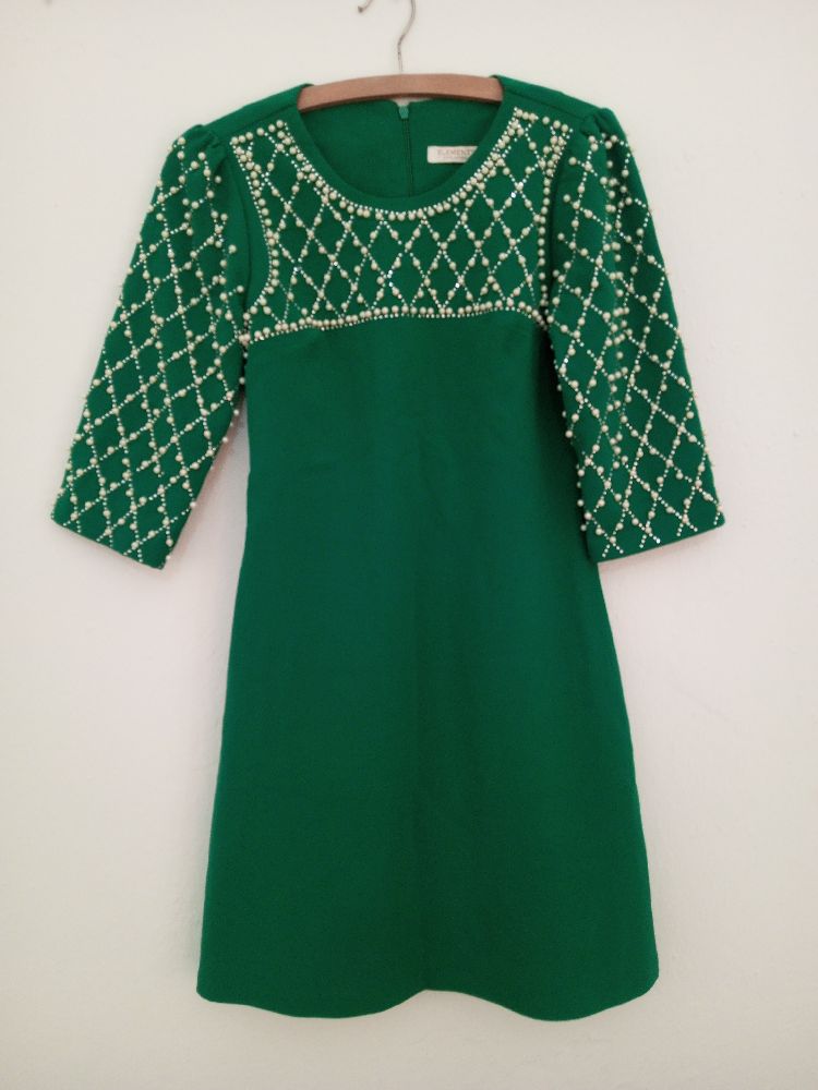 Robe avec strass 
