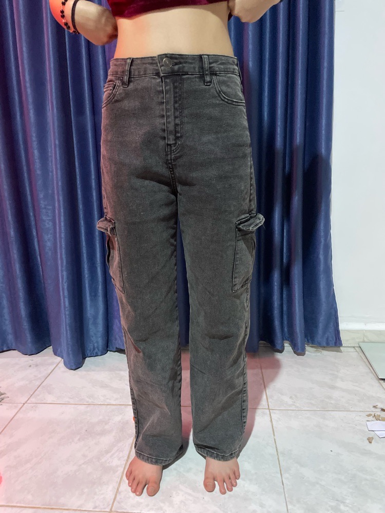 PANTALON JEANS NEUF
