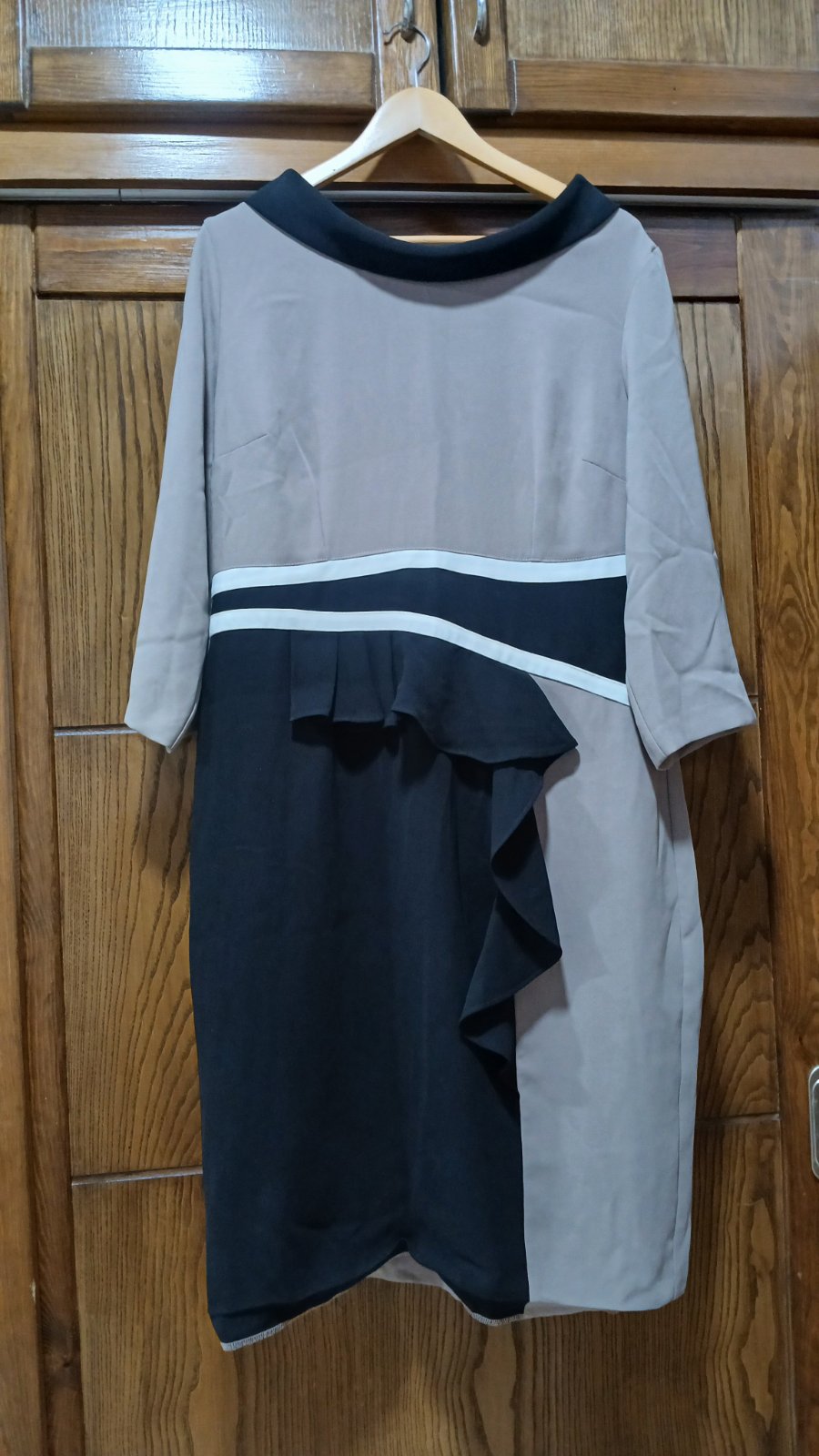 Robe beige 🤎🖤
