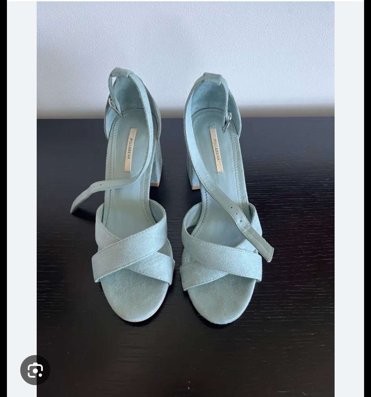 Jolie sandale en bleu
