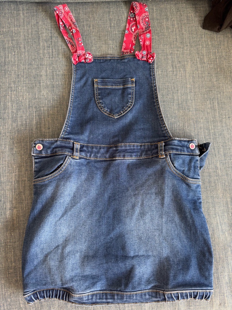 robe salopette Gemo 4ans