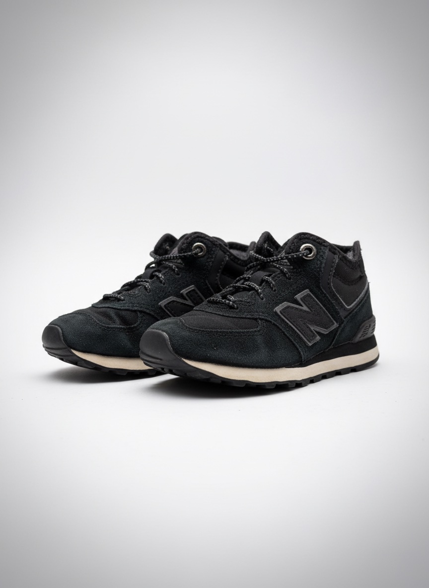 New Balance 574 noir en daim 