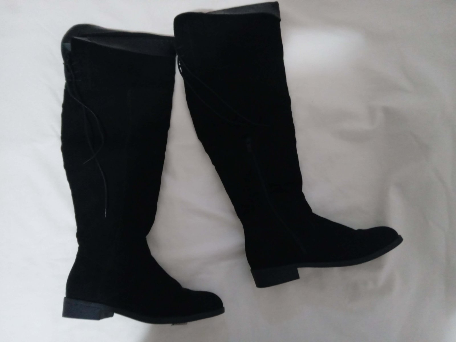 Bottes noires hautes 