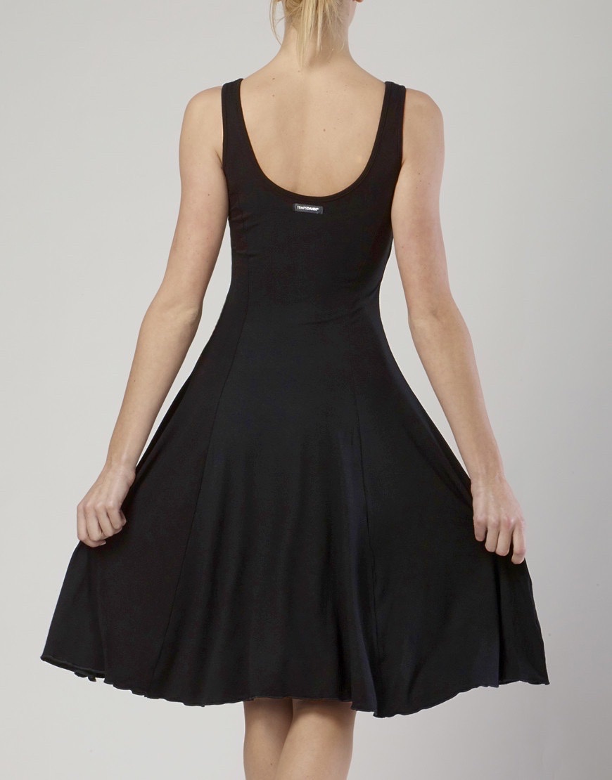 Robe noir