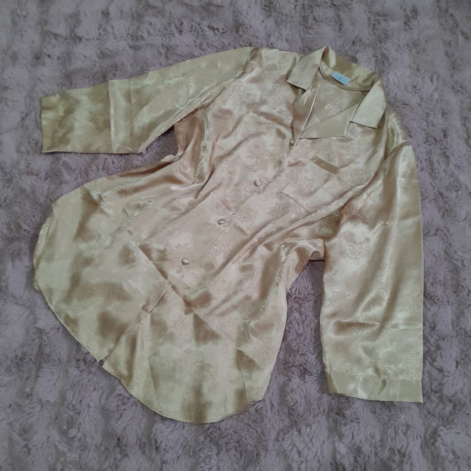 Robe chemise de nuit satinée 