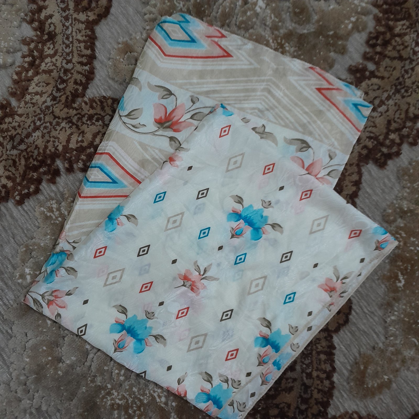 Foulard fluide