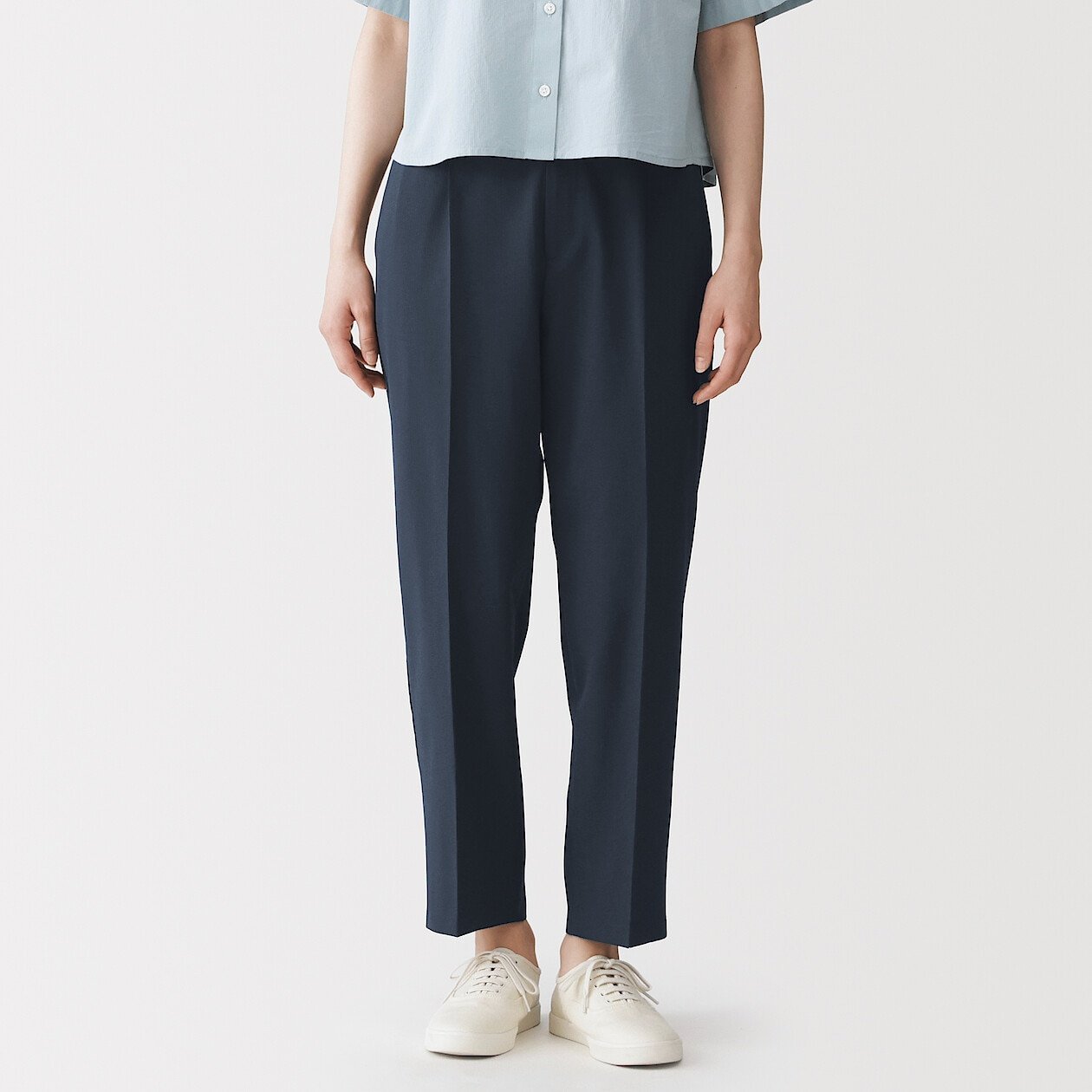 Pantalon droit bleu marine 42/44