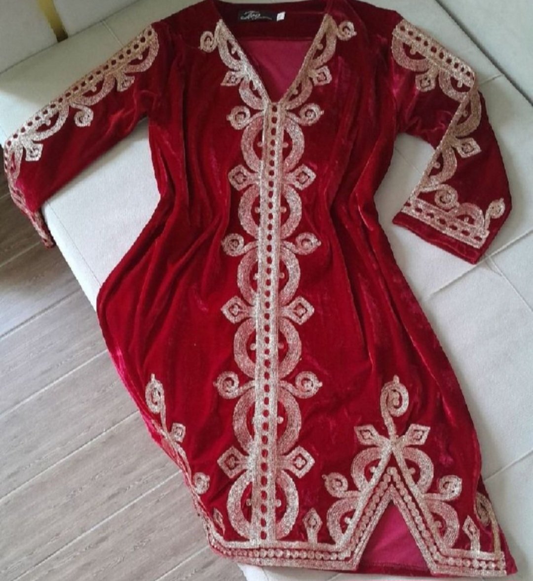 Caftan velours Rouge Chic