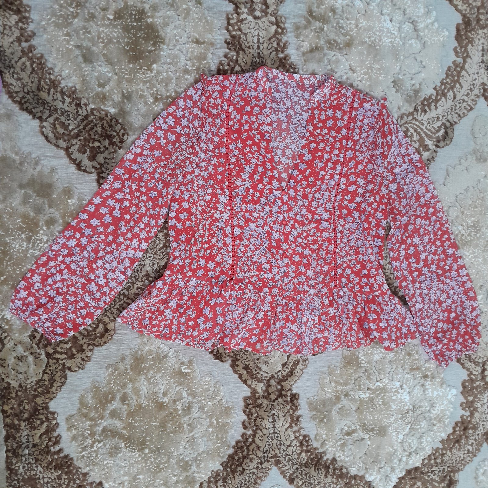 Jolie blouse rouge 