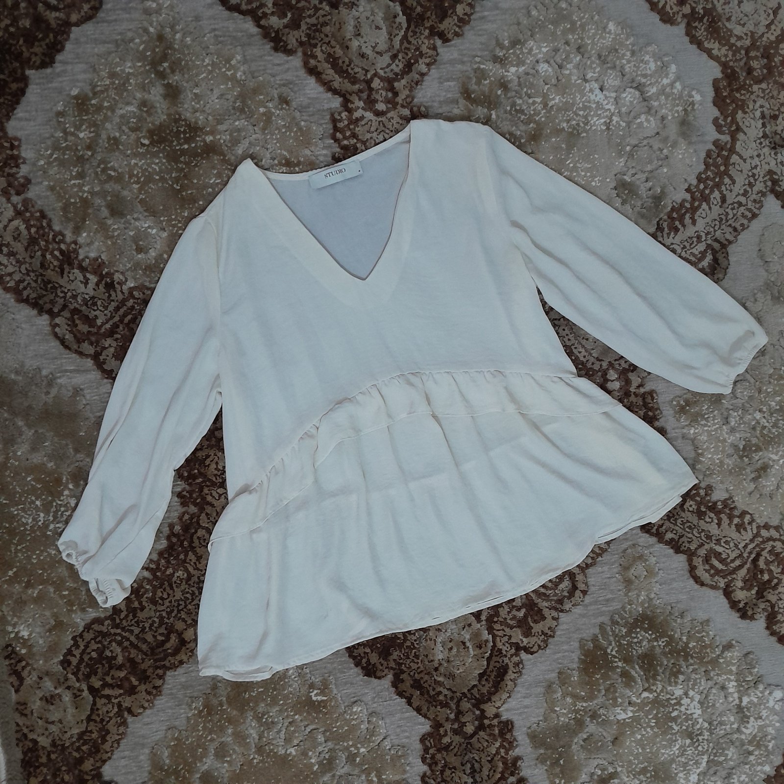 Blouse élégant à col en V