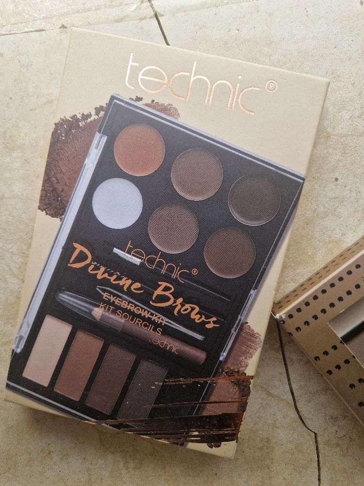 palette sourcils