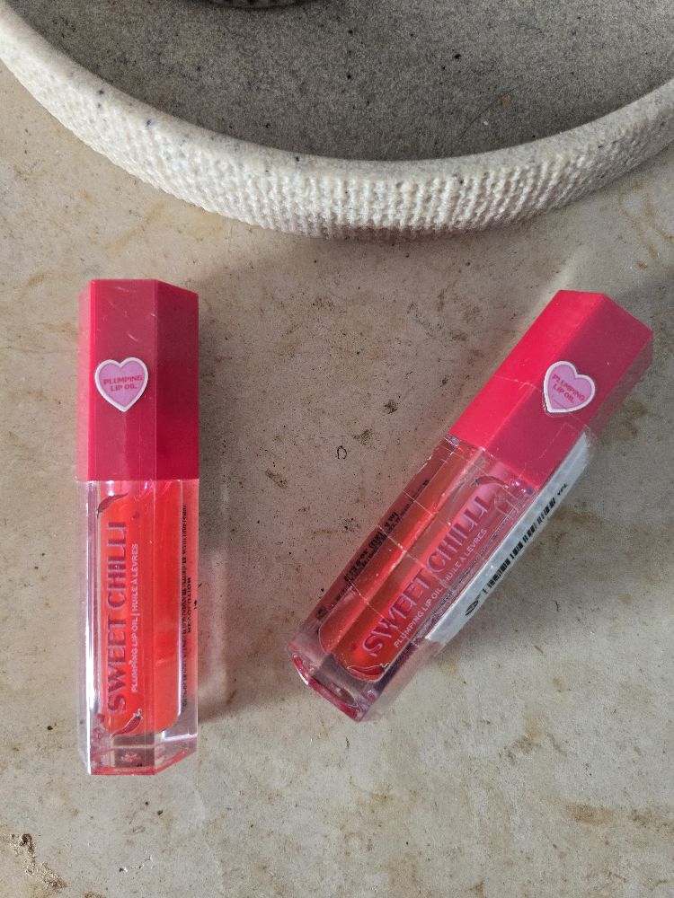 Gloss repulpant