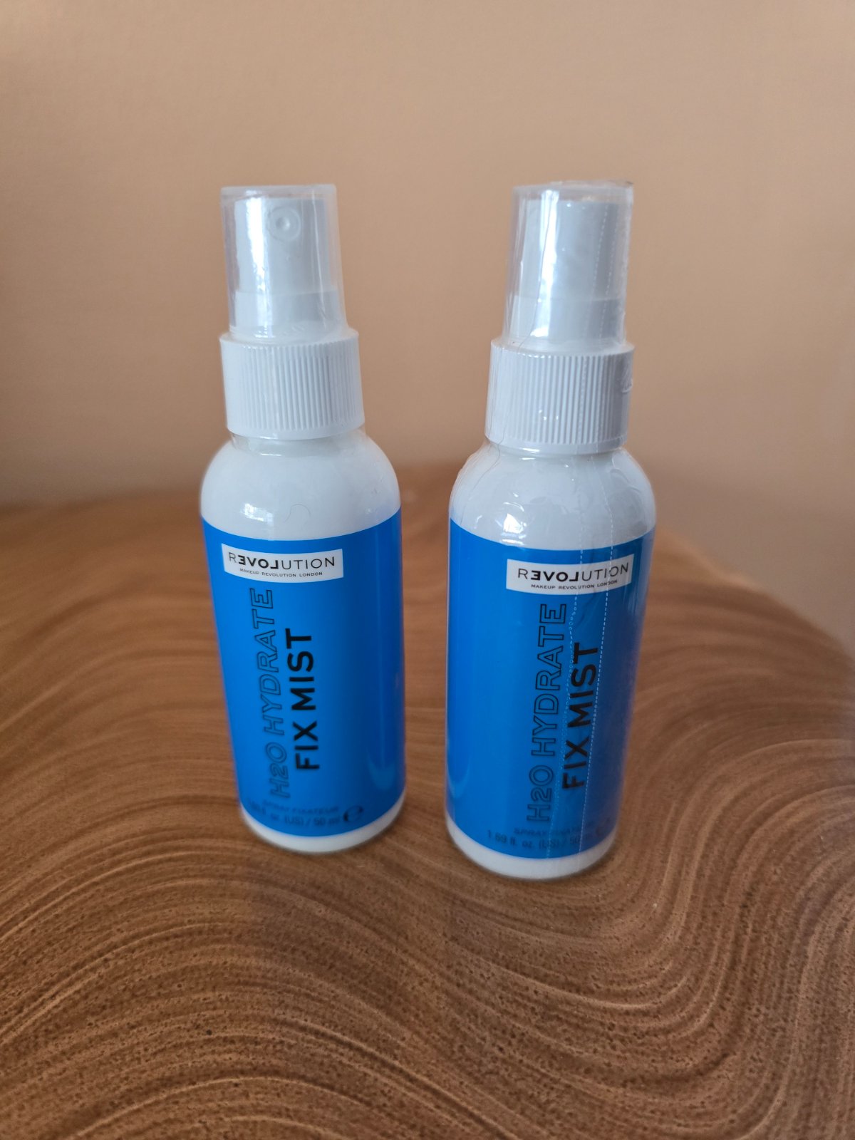 Fixateur hydratant Revolution