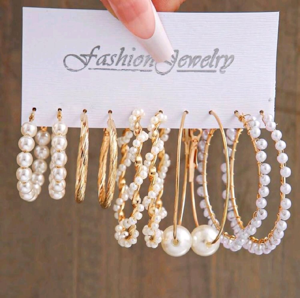 lot boucles d'oreilles 