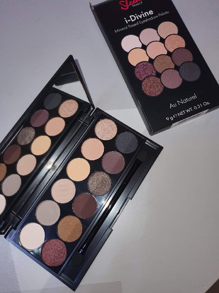 palette sleek