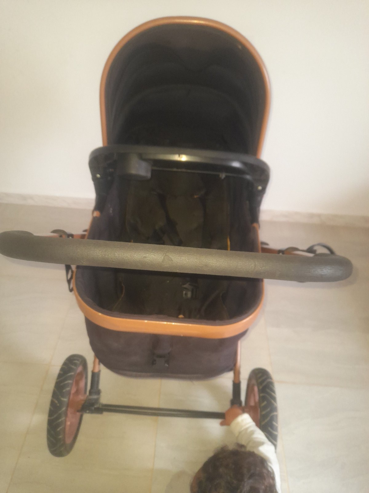 Poussette lando avec les accessoires 