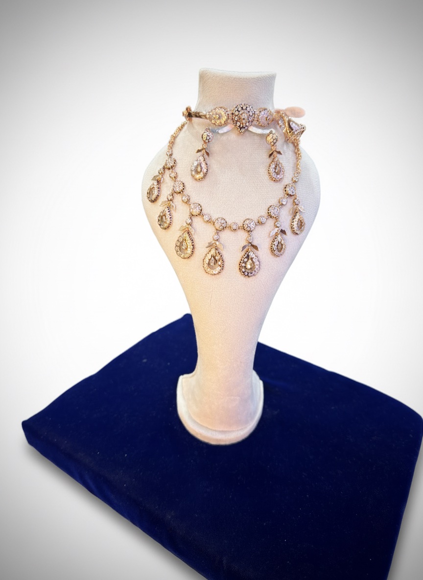 Parure plaque or 4pcs