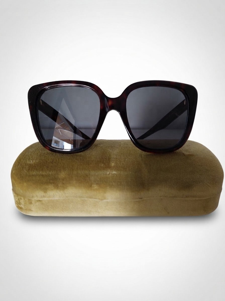 Lunettes solaires neuves originales Gucci 