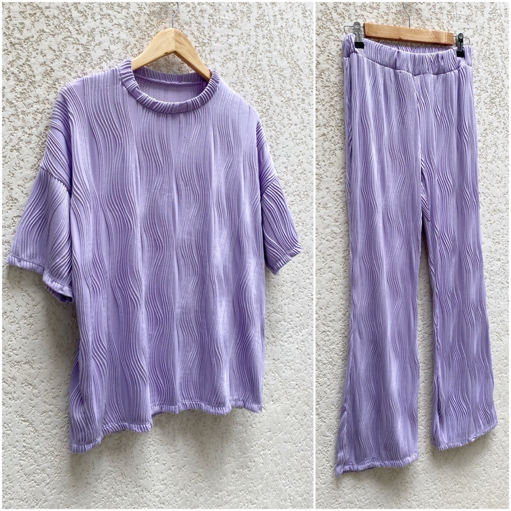 Ensemble lilas pull + pantalon taille M/38 en parfait état