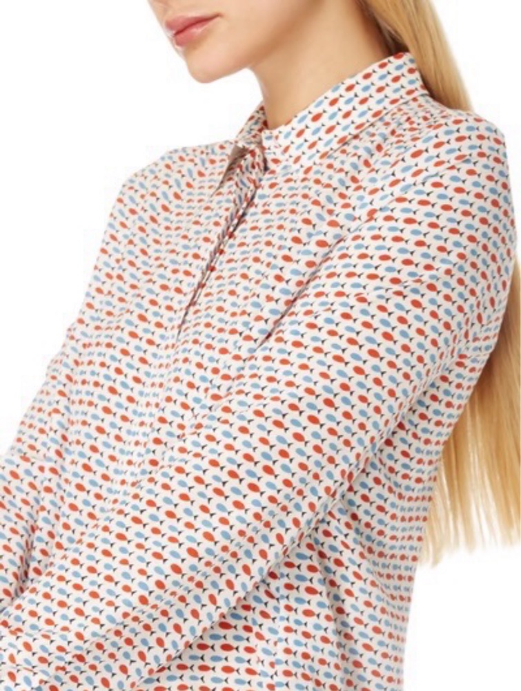 Chemise à motif poisson de la marque MaxMara taille 36/S en parfait état