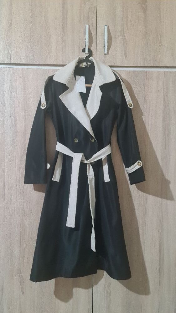 Trench coat