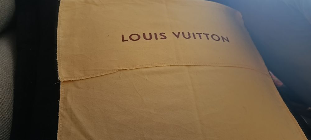 Dust bag