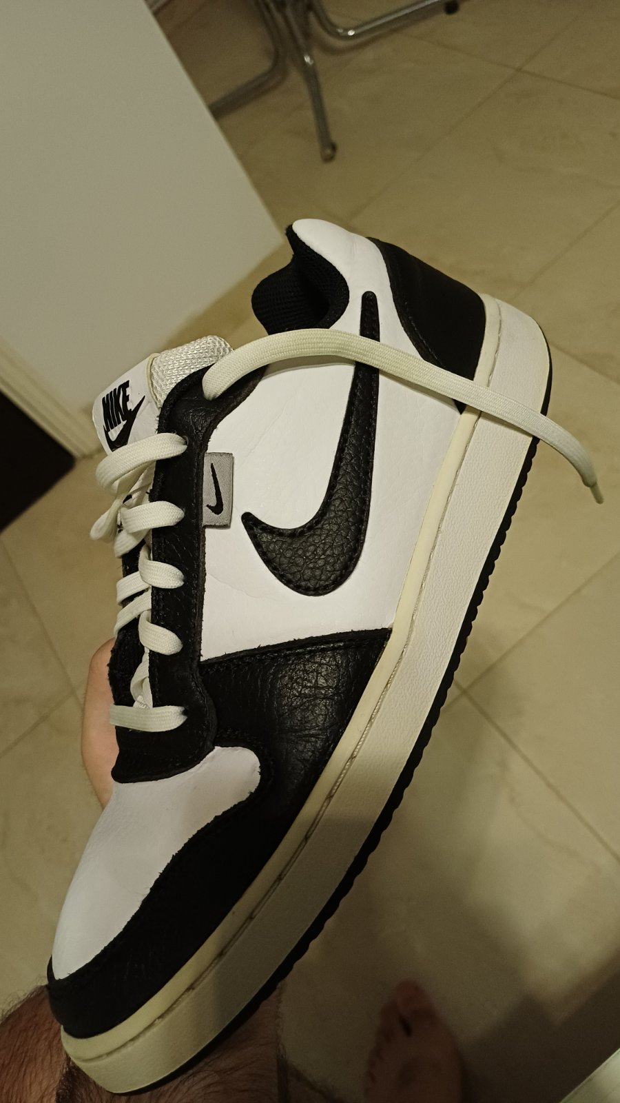 Nike ebornon low premium