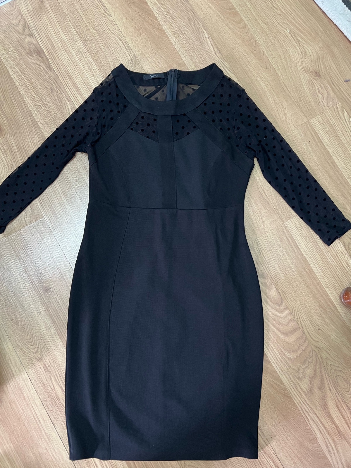 Robe elegante noire